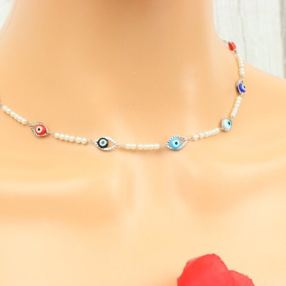 "Minimalist & Elegant Necklace Chain – Perfect for Women & Girls | UNVRC1459 - Picture 9 of 10